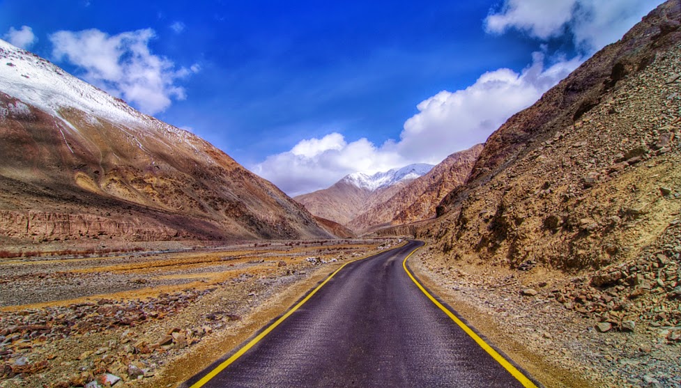 Hotel Kargil Architectural Backdrop